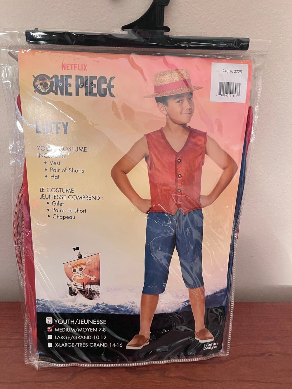 Netflix One Piece Boys Luffy Costumer Size Medium 7/8